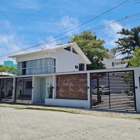 Residencial Rumo Ao Mar - Bombinhas-Sc Екстериор снимка